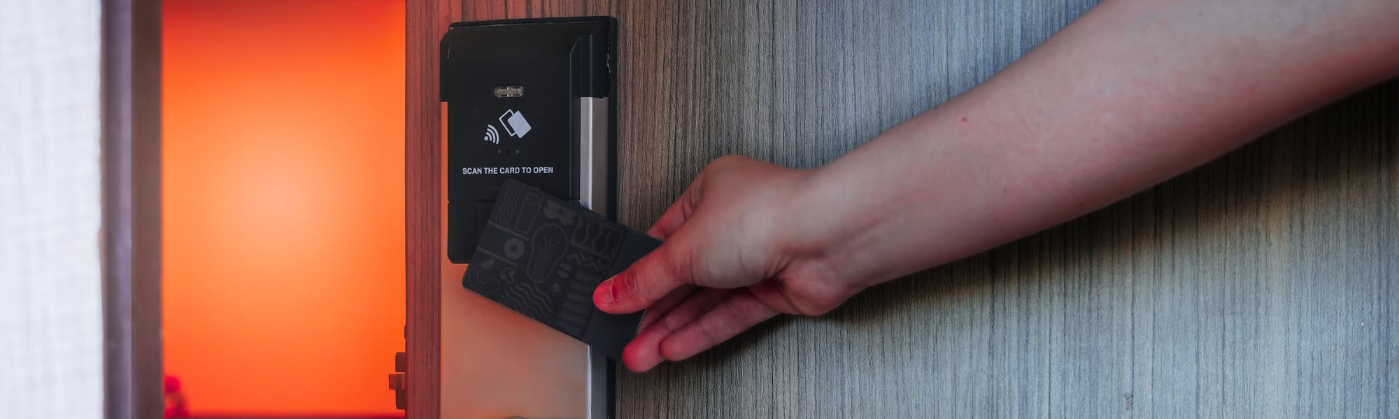 Hotel check-in terminal bug spews out access codes for guest rooms